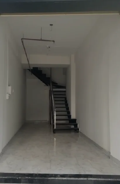 PREMIUM COMMERCIAL SHOWROOM FOR LEASE | DADAR WEST