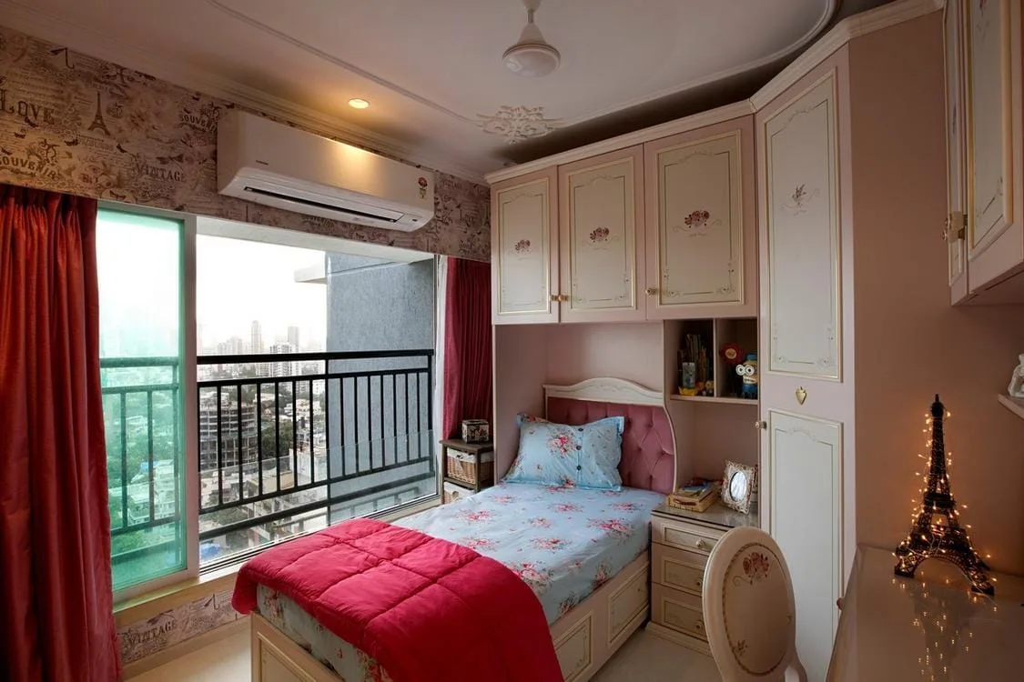 2 BHK Flat for Sale in Shivaji Park, Dadar West, Mumbai