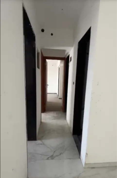 2 BHK for Rent – Baya Midtown Tower, Dadar West photo 3